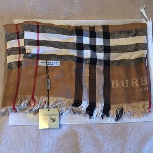 Burberry scarf